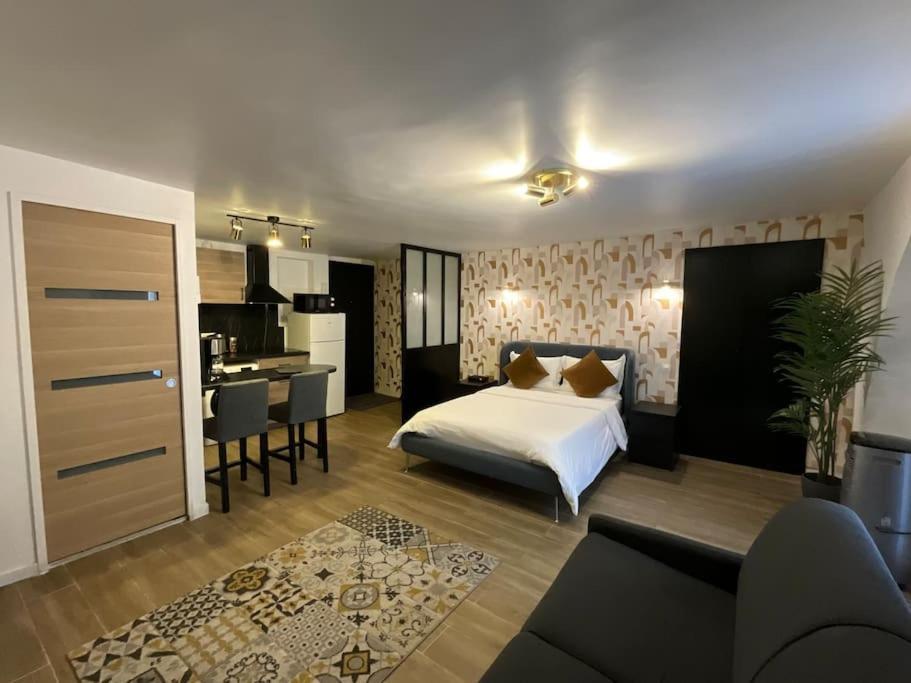 Ks Paris Studio Appart Near Station Gare Du Nord And Gare De L Est Luaran gambar